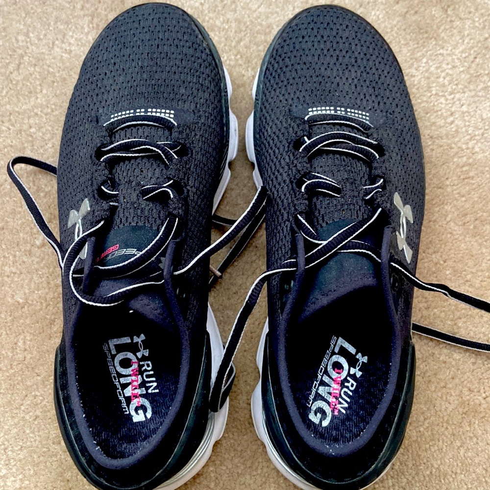 WORN ONCE Under Armour Black Sneakers